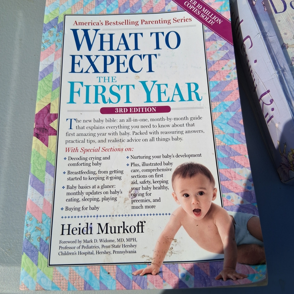 What to Expect the First Year - 3rd Edition